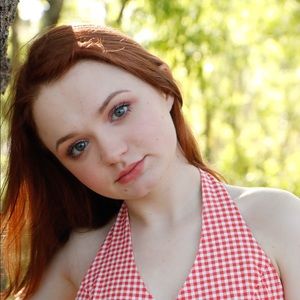 Meet your Posher, Madison